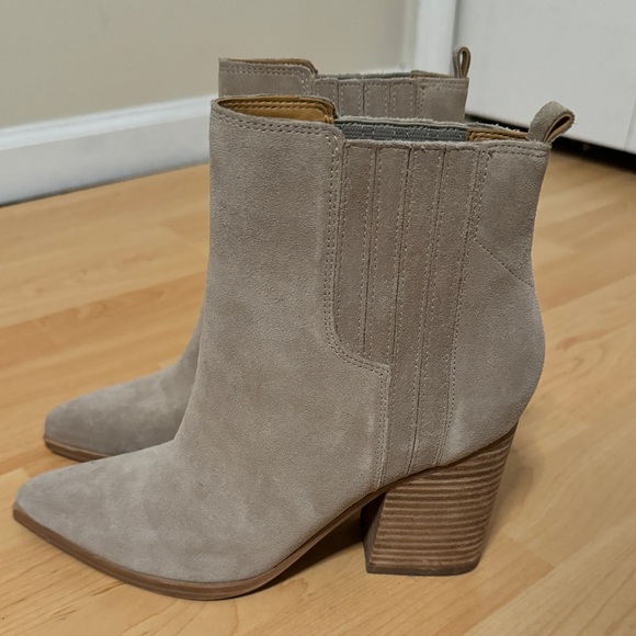Marc Fisher Oshay Boots - Picture 6 of 6